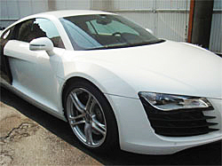 �A�E�f�B�@���[�_�[���t��