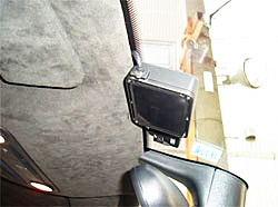 �A�E�f�B�@���[�_�[���t��